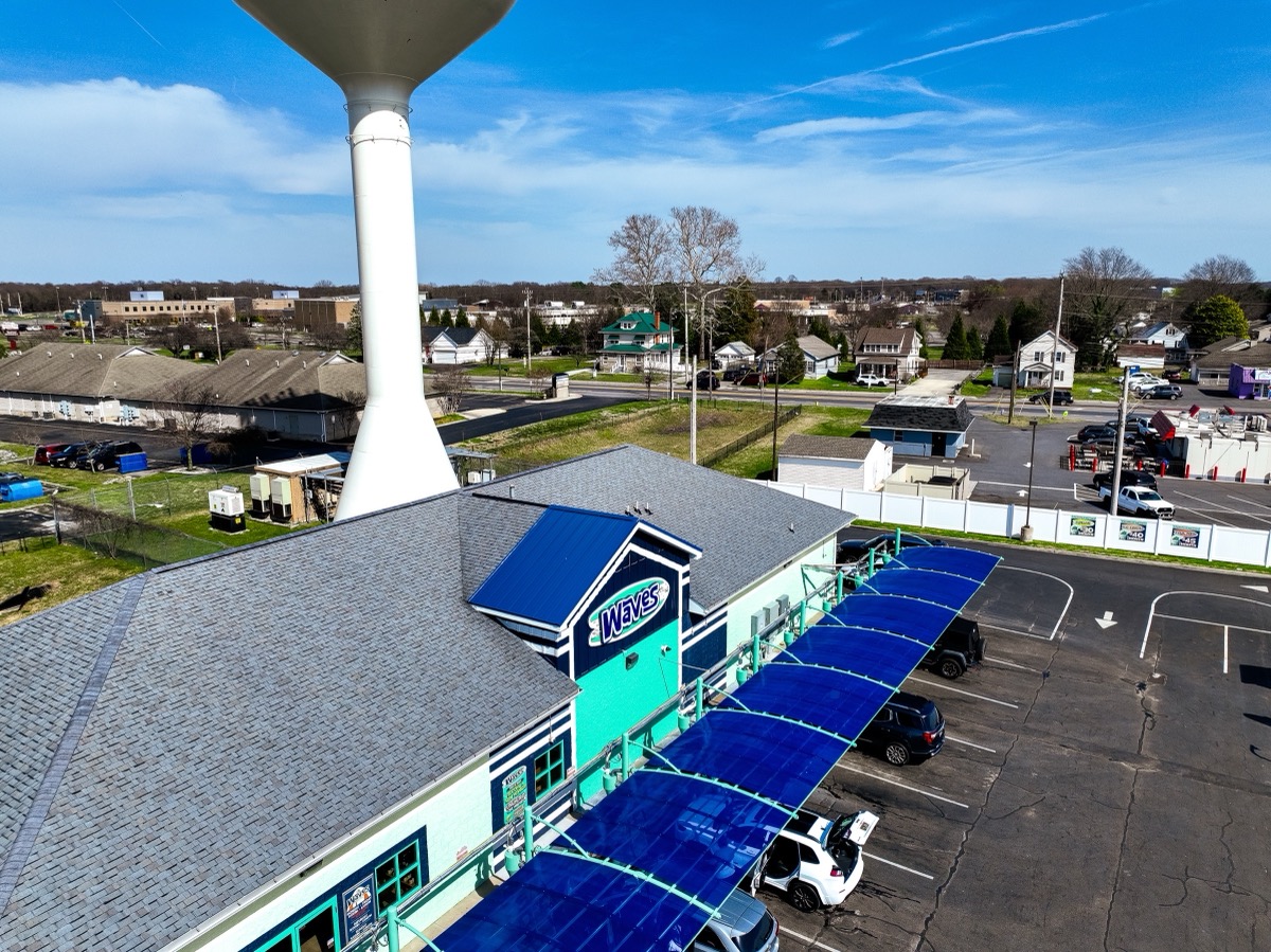 Waves Car Wash Milford — photo 1